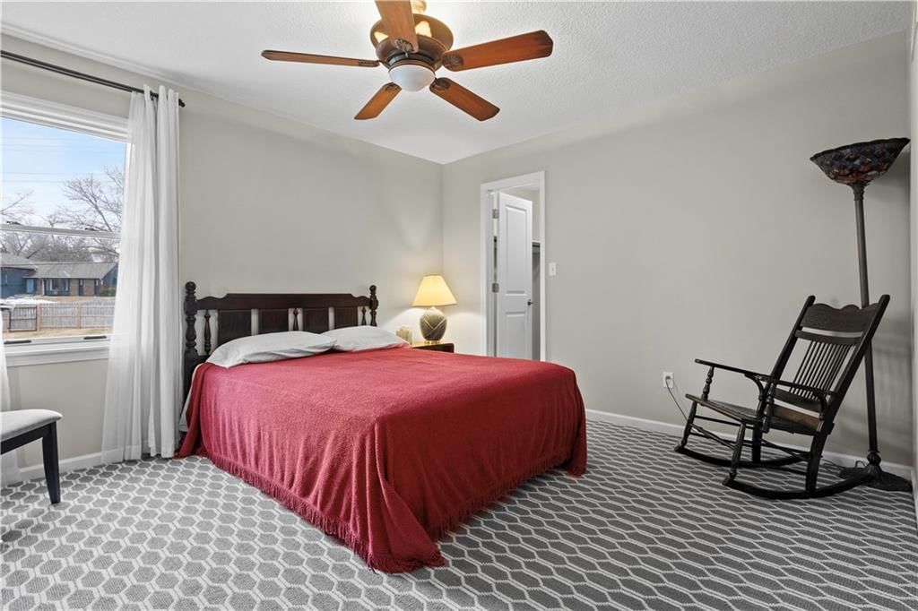 8998 Rosewood Drive — photo 31