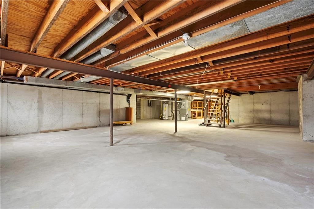 8998 Rosewood Drive — photo 35