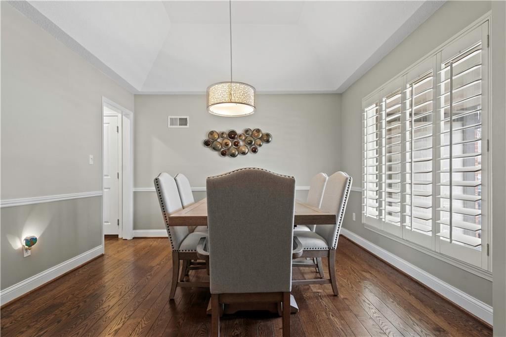 8998 Rosewood Drive — photo 5