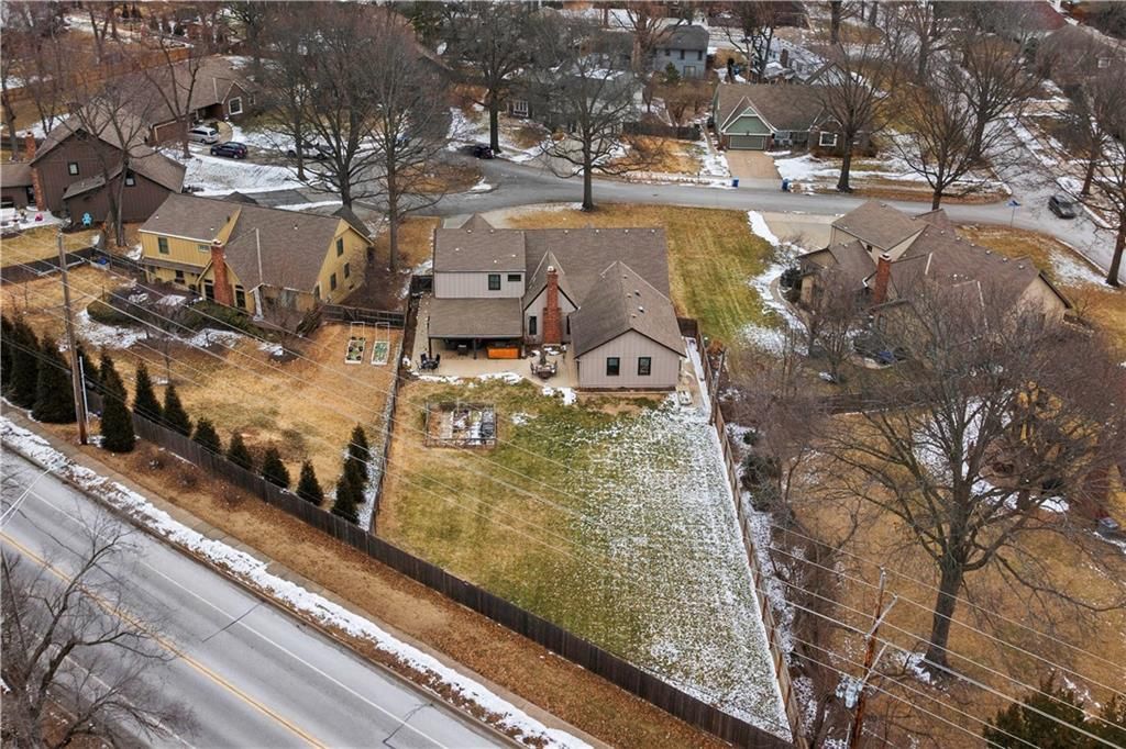 8998 Rosewood Drive — photo 44