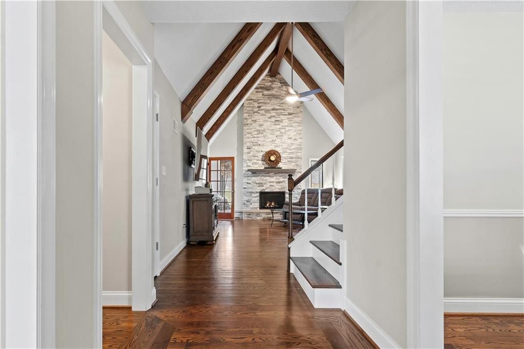 8998 Rosewood Drive — photo 8
