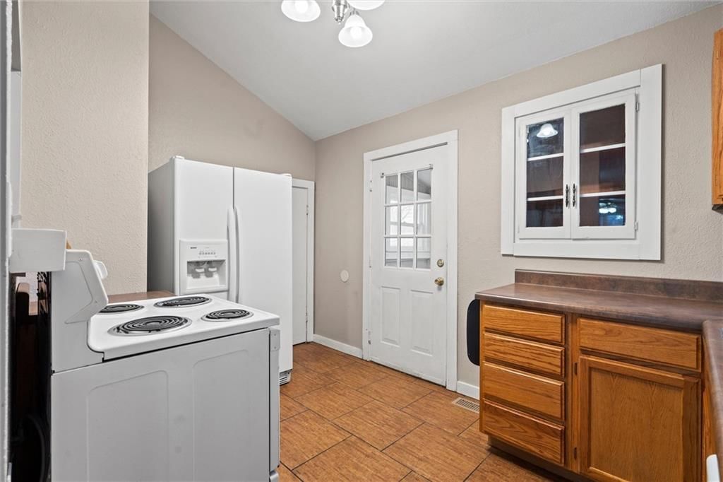 815 S Crysler Avenue — photo 14