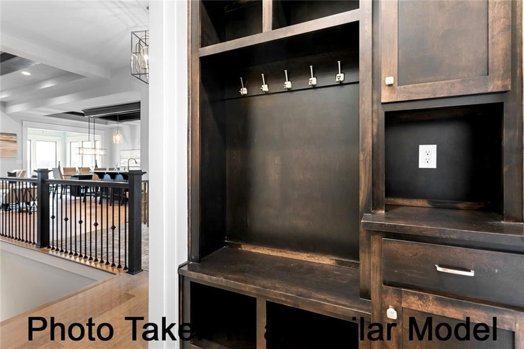 22133 W 93rd Terrace — photo 9