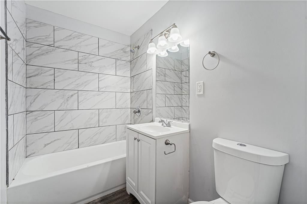 2714 Brookside Avenue — photo 11