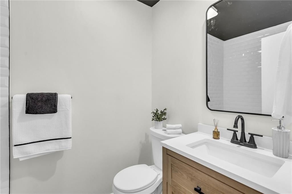 16702 Mckinley Court — photo 20