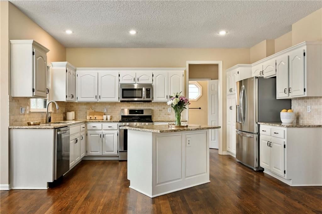 5205 W 140th Street — photo 11
