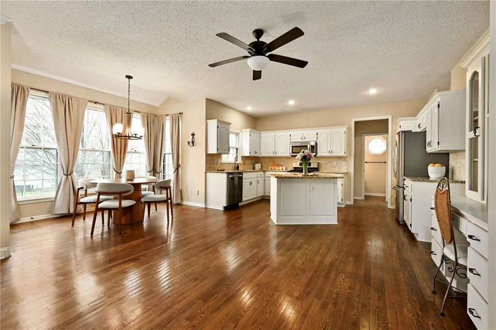 5205 W 140th Street — photo 9