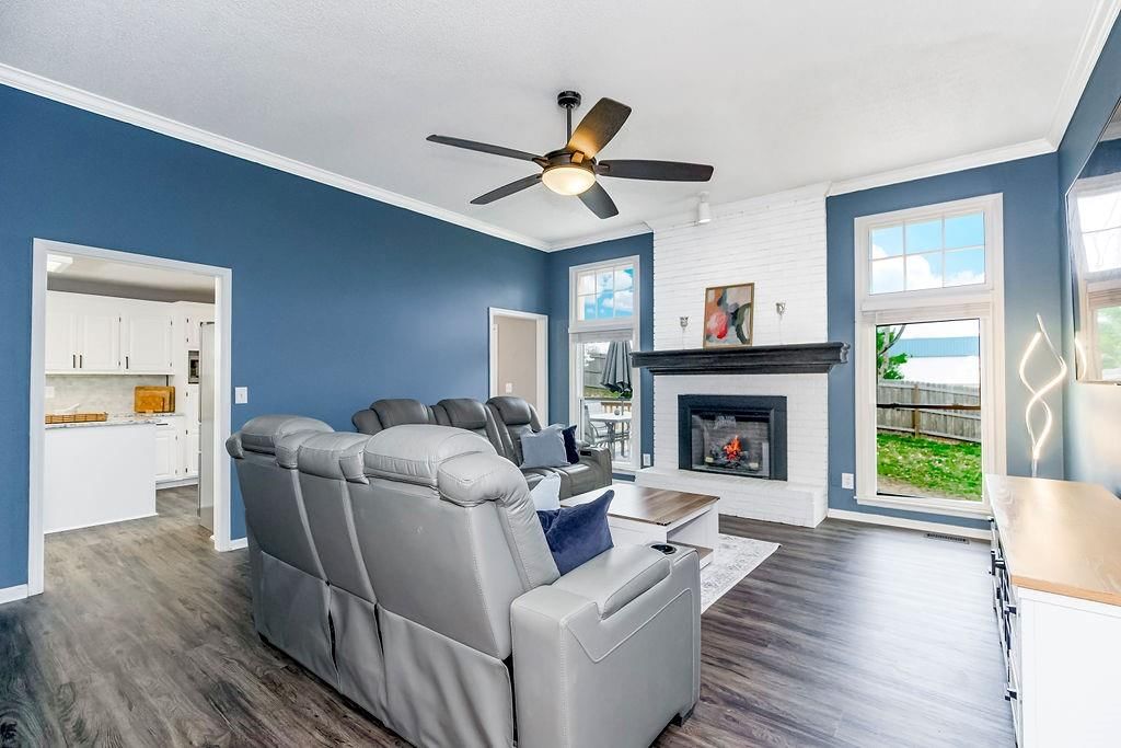 3775 SW Kimstin Circle — photo 2