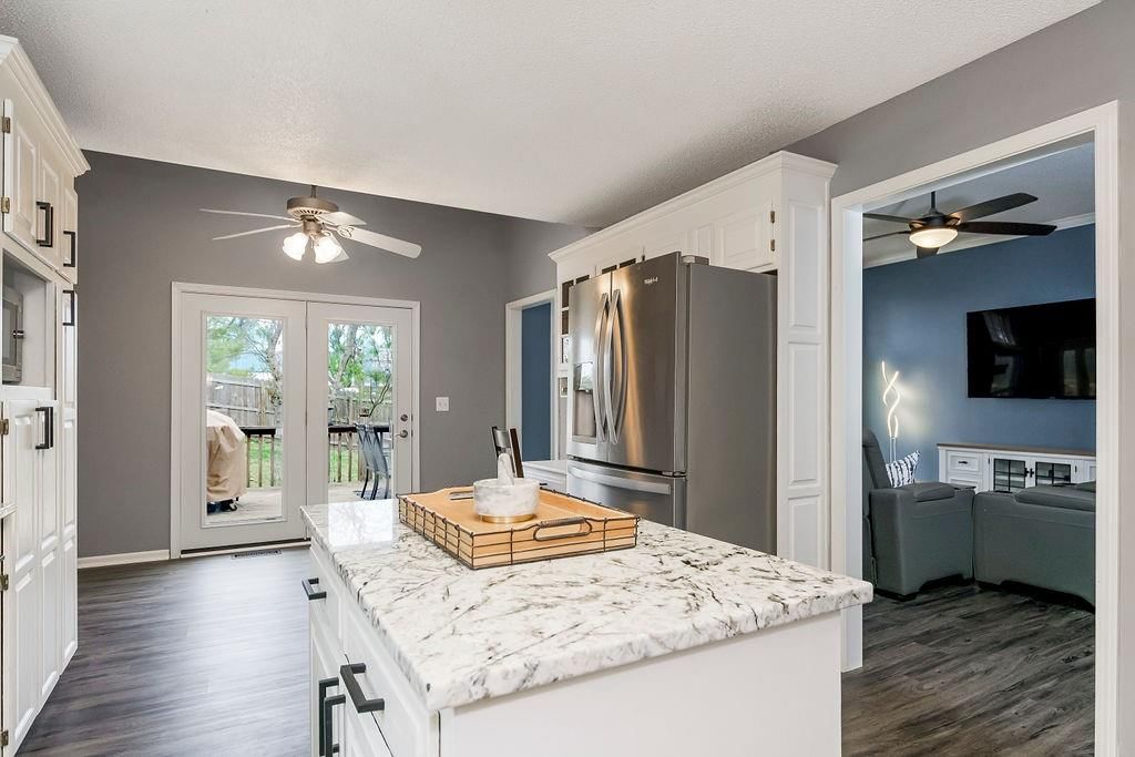 3775 SW Kimstin Circle — photo 10