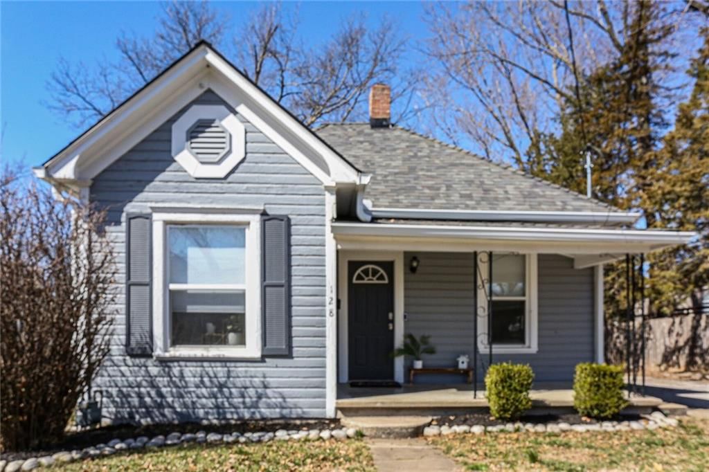 128 Clark Avenue — photo 2