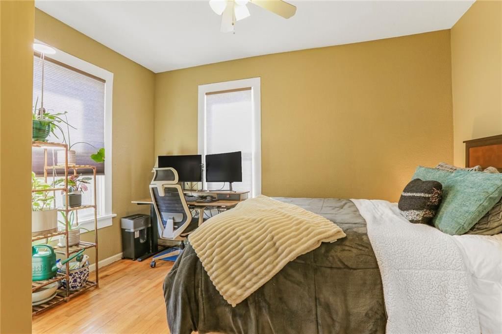 128 Clark Avenue — photo 18