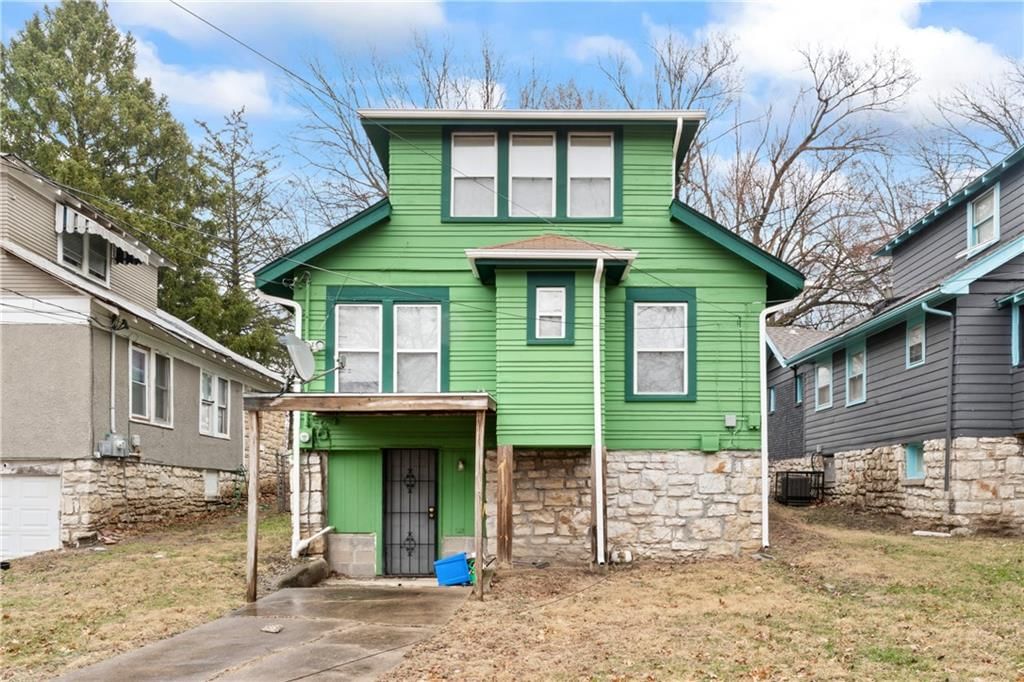 5304 Brooklyn Avenue — photo 23