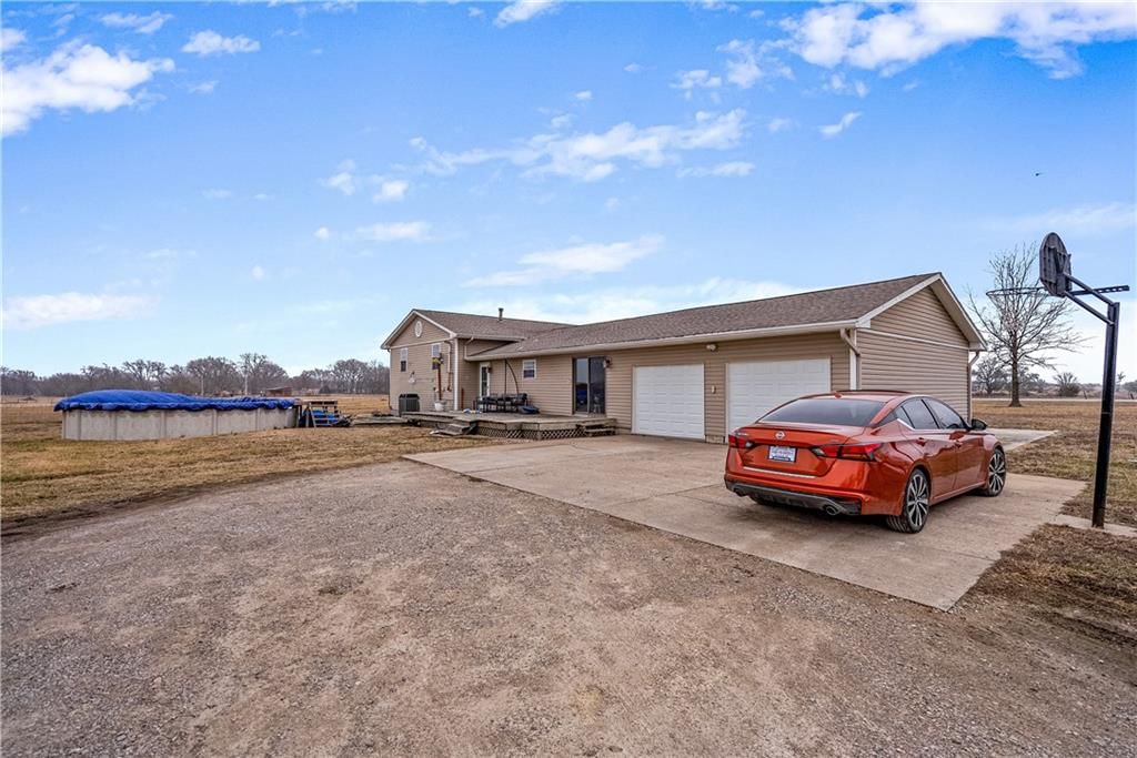 24005 Harper Road — photo 50