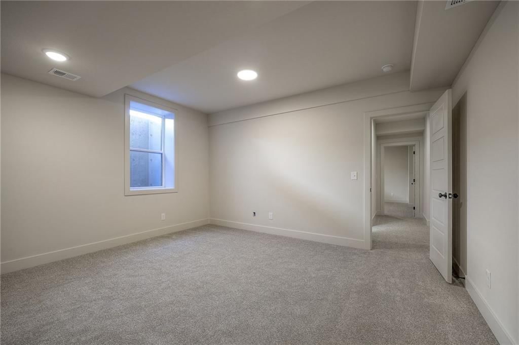 7541 Green Street — photo 48