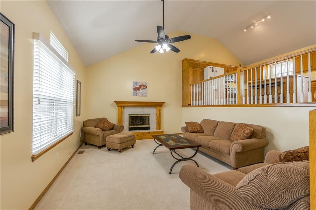 822 SE 13TH Terrace — photo 3
