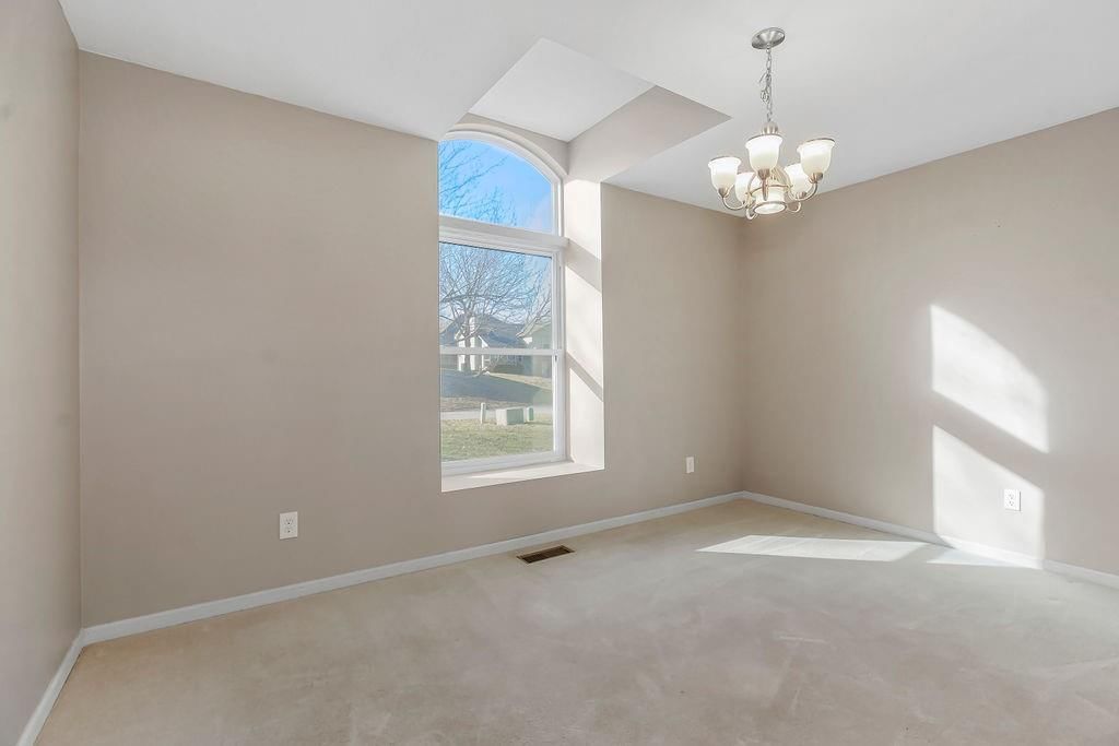 2346 NE Overbrook Drive — photo 6