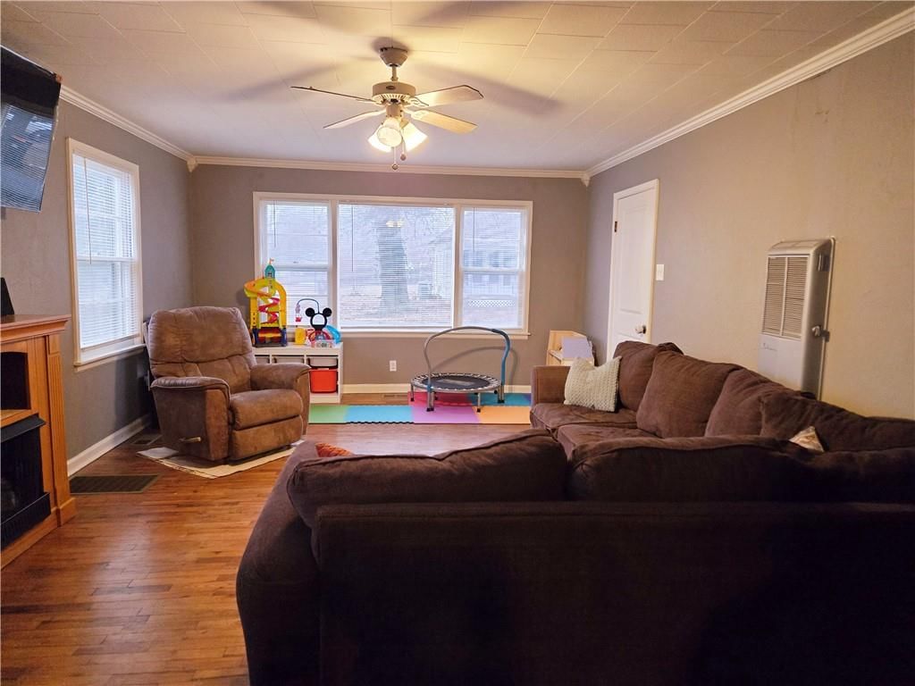 101 N Goodhall Street — photo 7