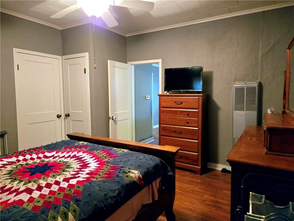 101 N Goodhall Street — photo 10