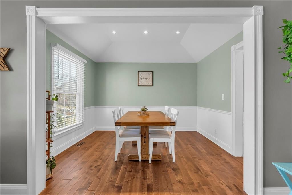 10222 Hauser Street — photo 9