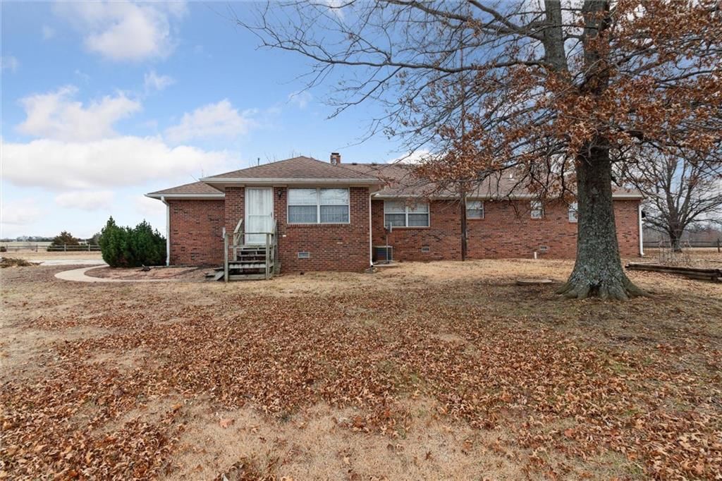 3774 CR 5250 N/A — photo 29