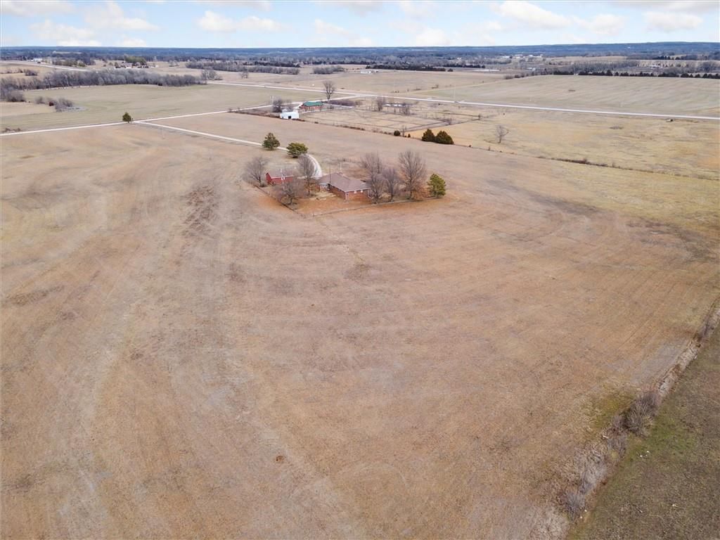 3774 CR 5250 N/A — photo 41