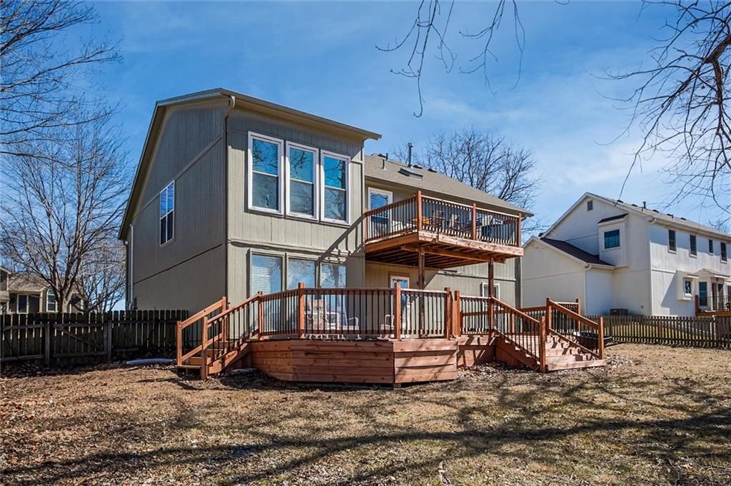10018 N Highland Terrace — photo 28
