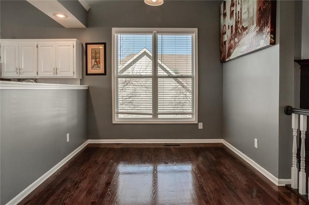 10018 N Highland Terrace — photo 8