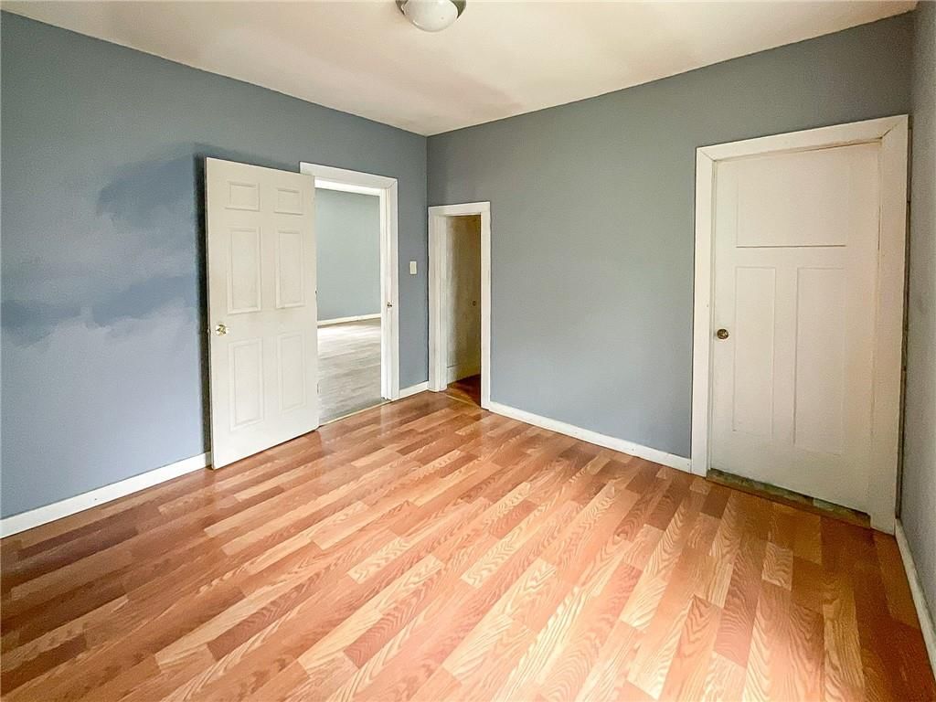 640 E 11th Street — photo 16
