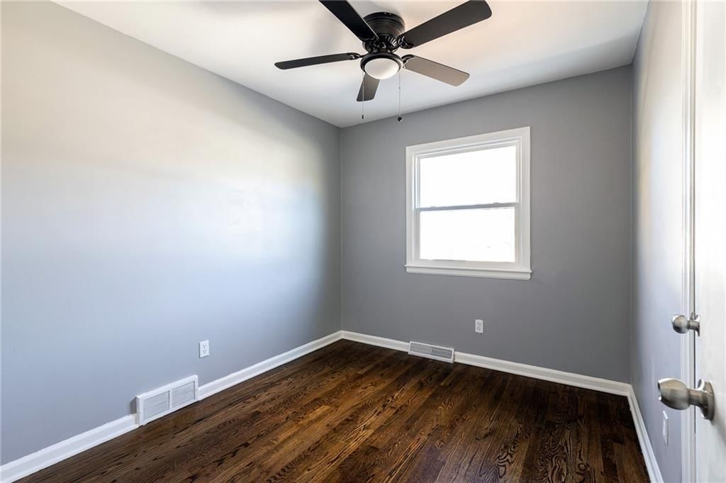8413 E 85th Street — photo 23