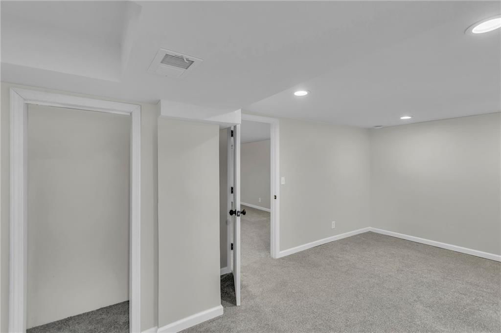 4904 Red Bridge Road — photo 31