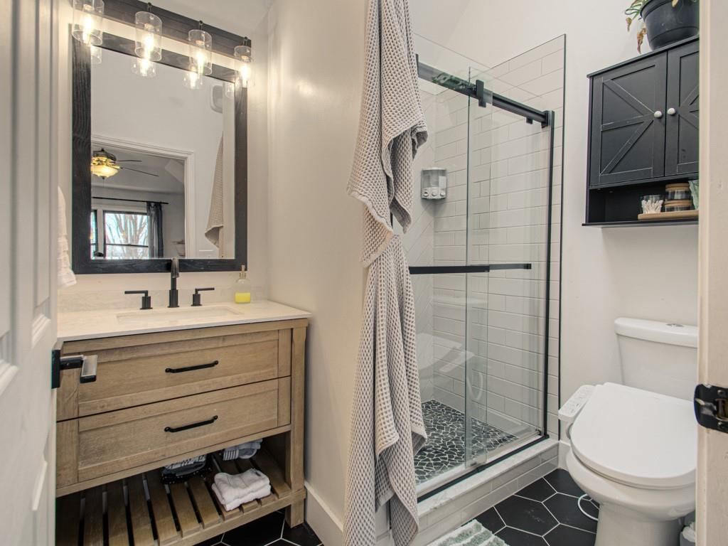 11410 NE 136th Street — photo 21