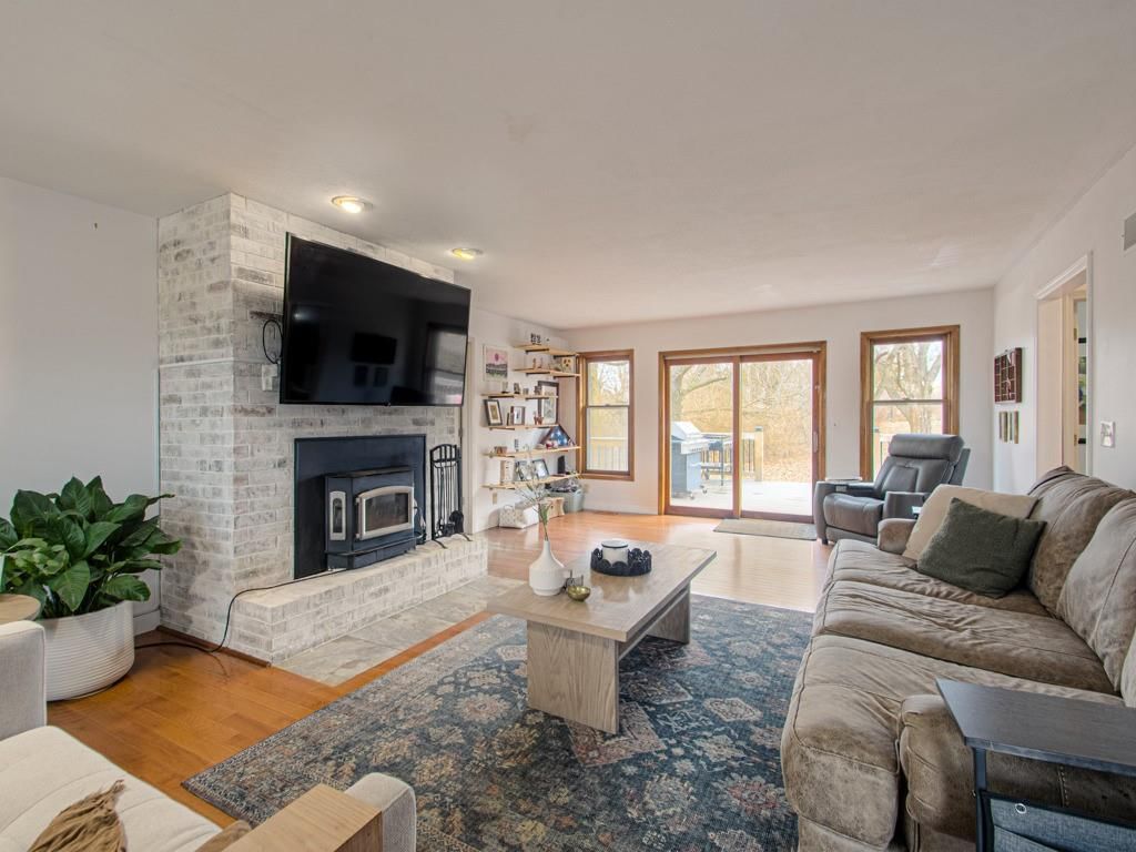 11410 NE 136th Street — photo 7