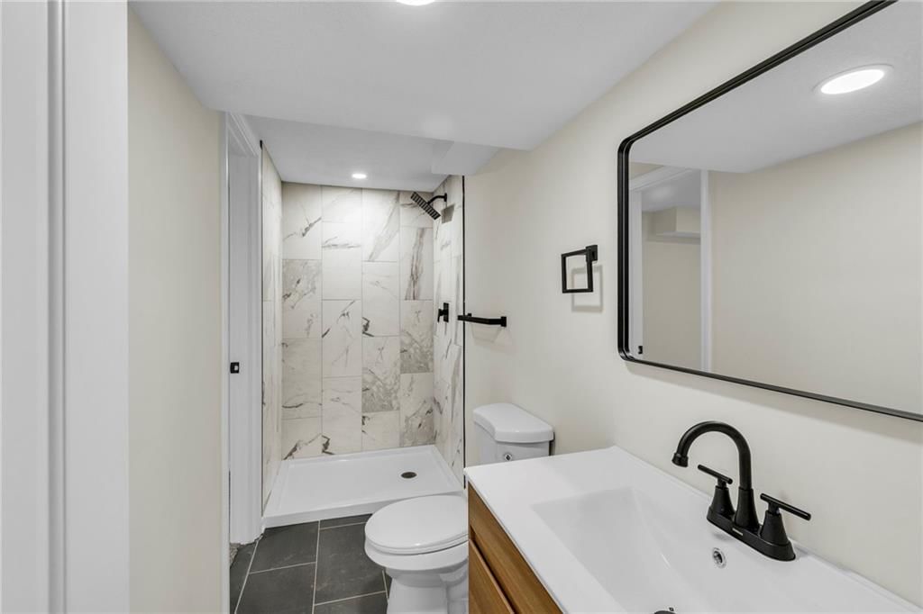 501 W 90th Terrace — photo 24