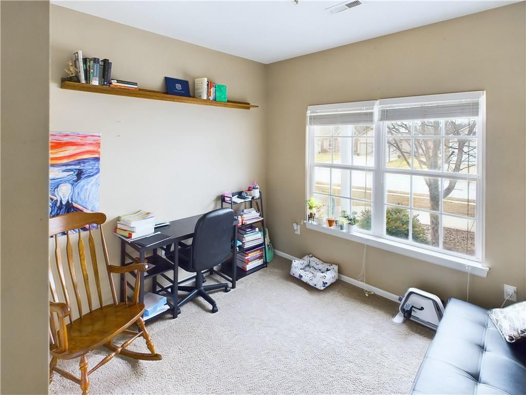 625 Roe Street — photo 15