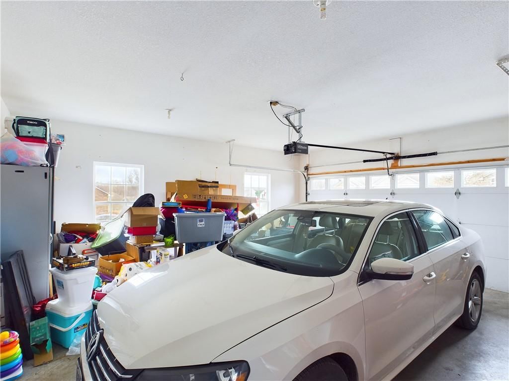 625 Roe Street — photo 24