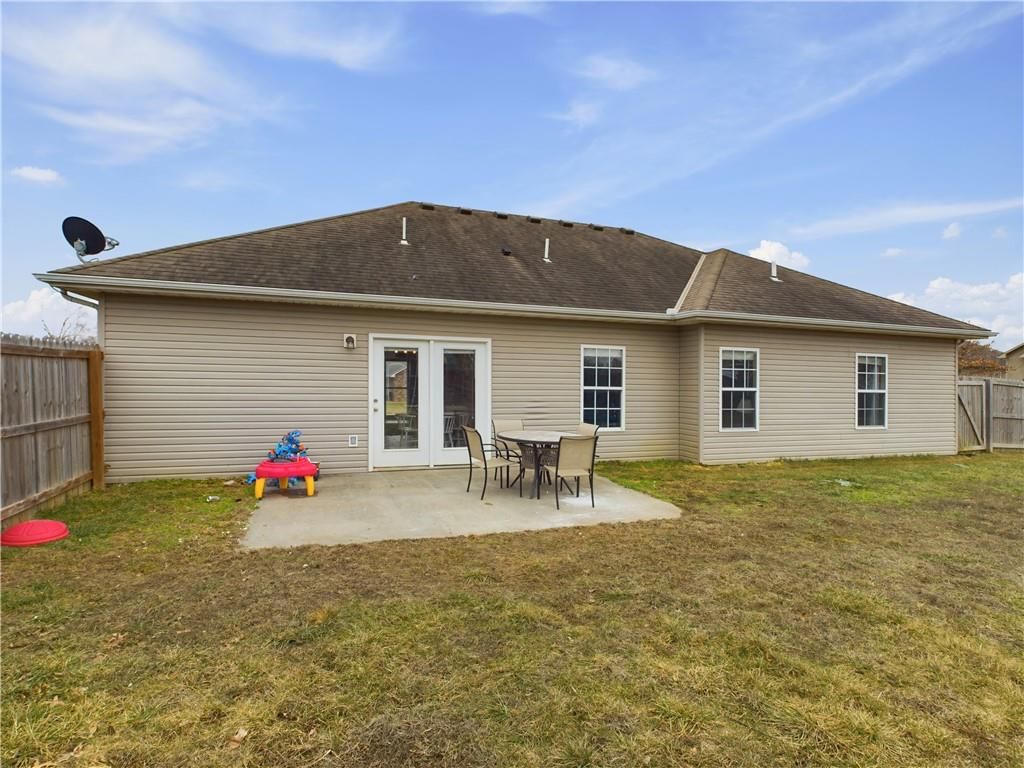 625 Roe Street — photo 27