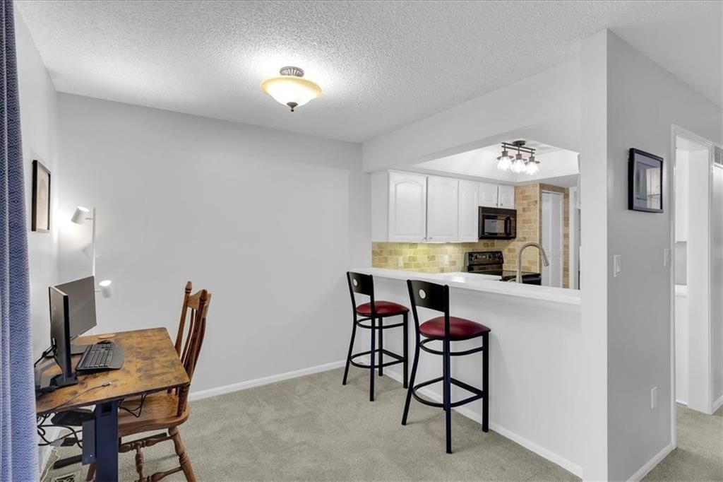 10577 Foster Street — photo 11