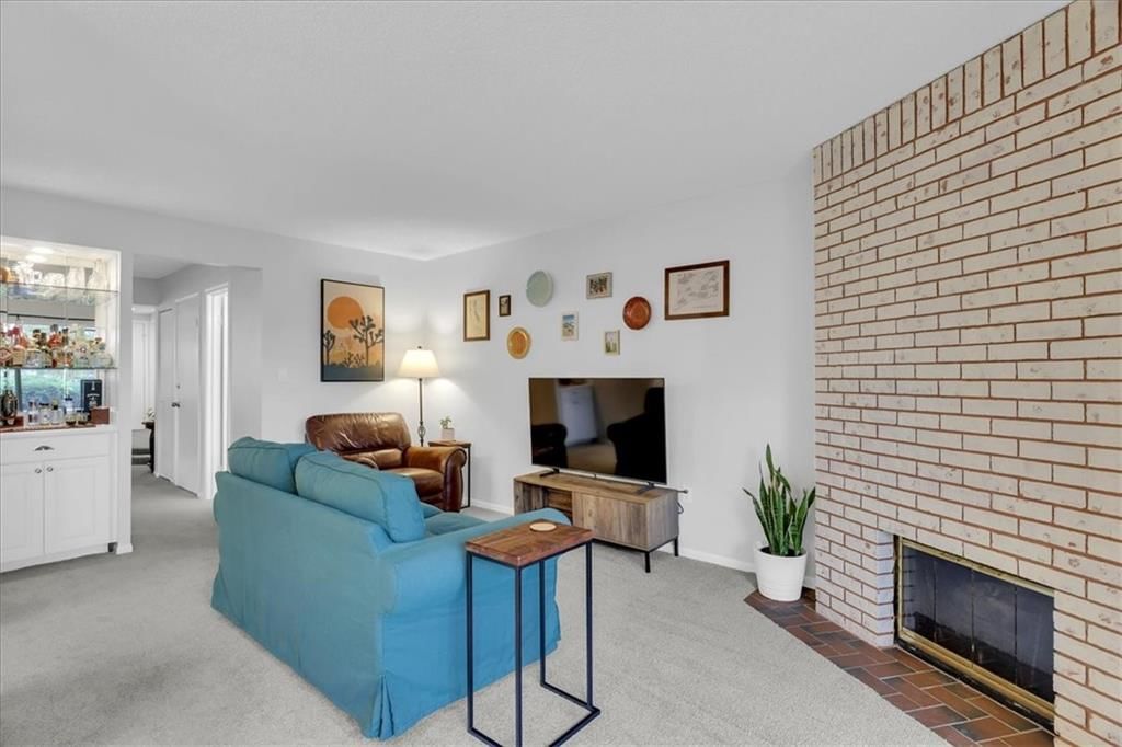 10577 Foster Street — photo 12