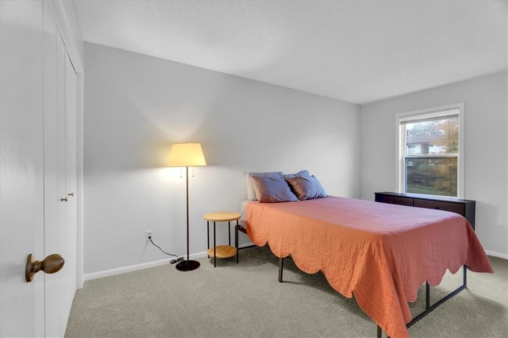 10577 Foster Street — photo 15