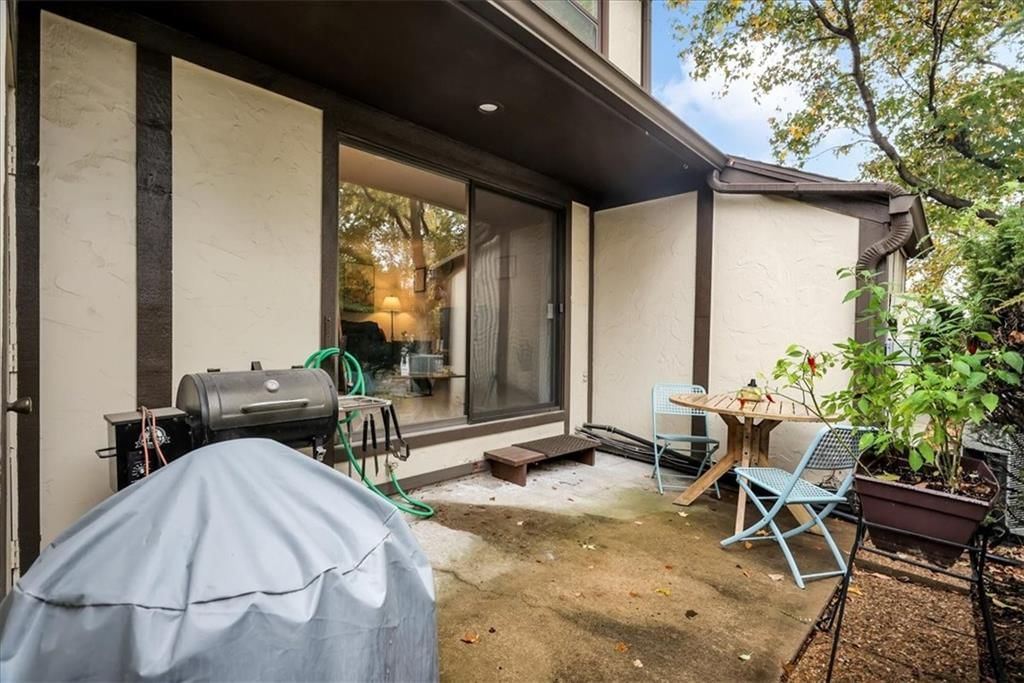 10577 Foster Street — photo 24