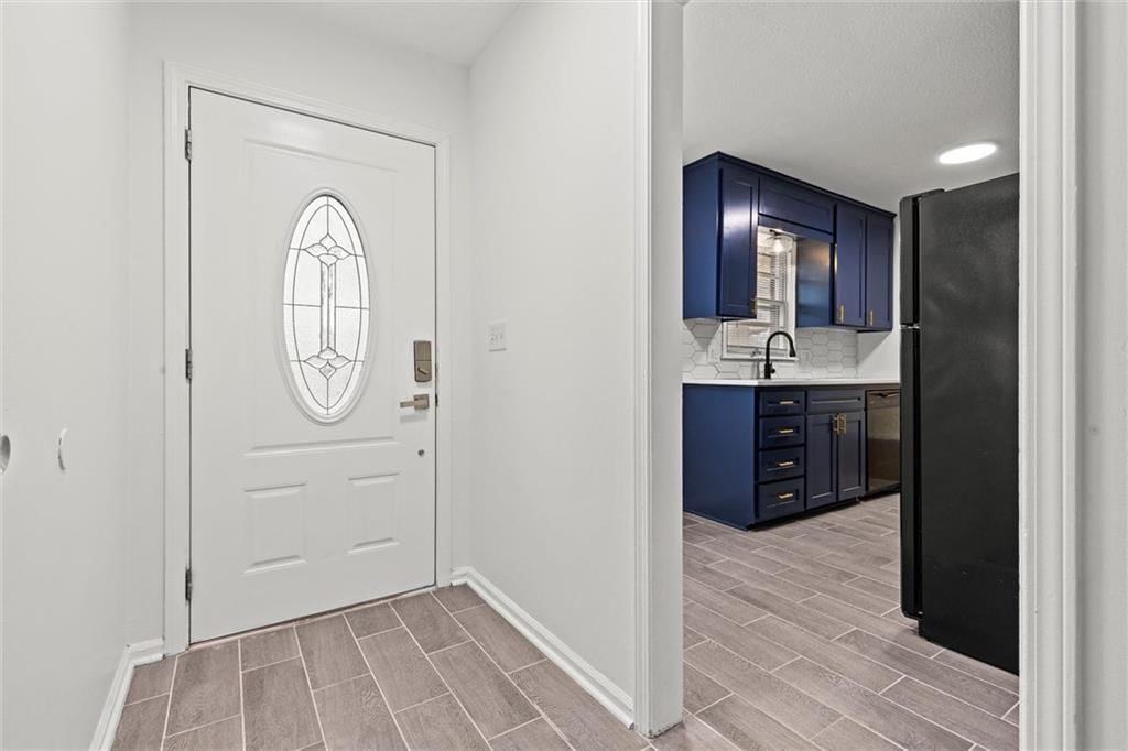 812 NE Coronado Avenue — photo 6