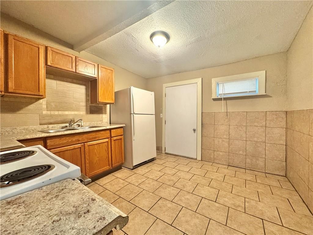 7430 Chestnut Avenue — photo 18