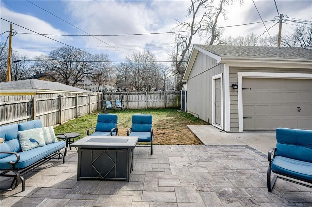 5925 Brookside Boulevard — photo 36