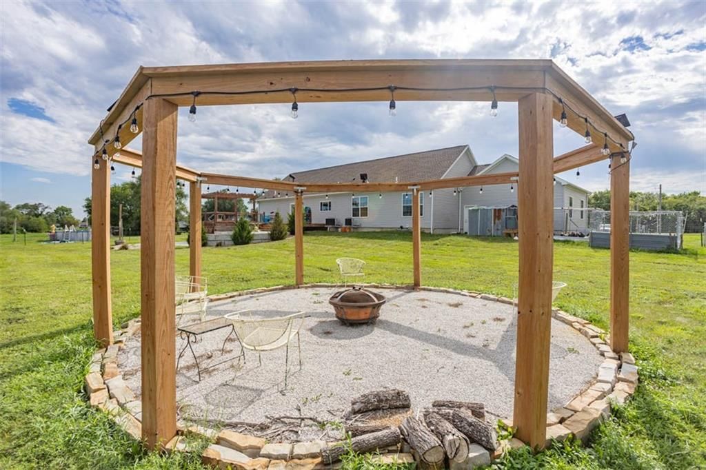 34387 Cedar Niles Road — photo 42