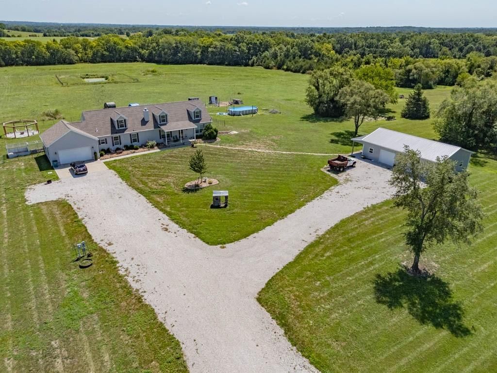 34387 Cedar Niles Road — photo 50