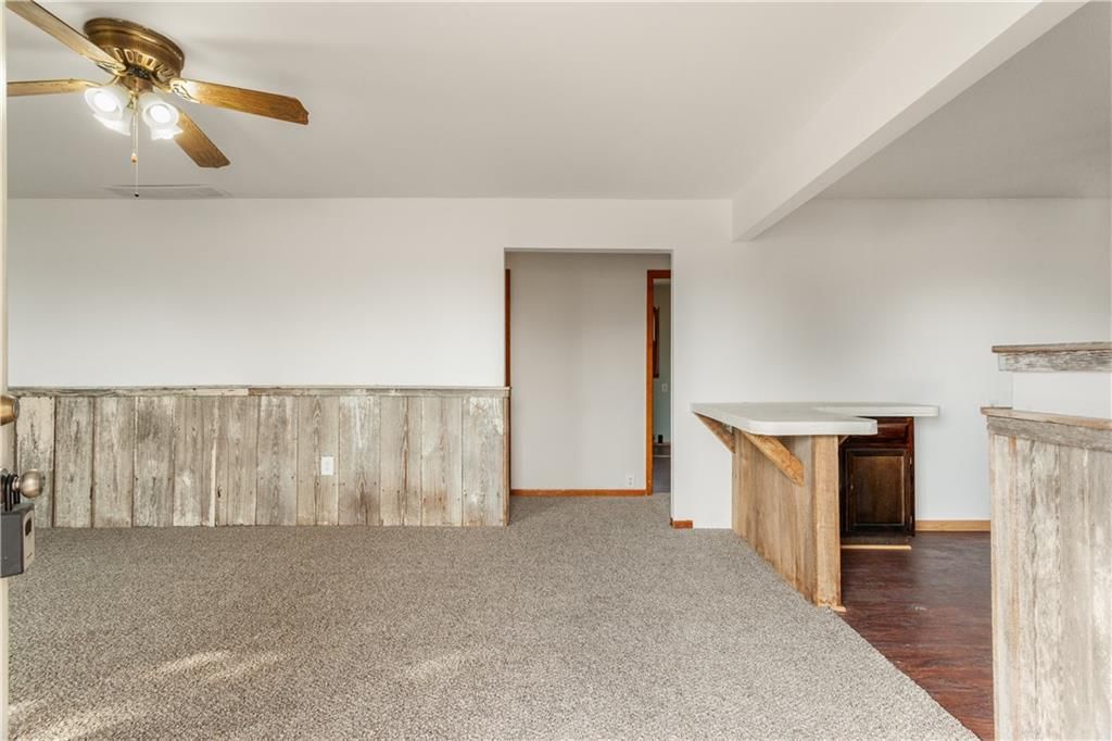 200 N Crittendon Street — photo 14