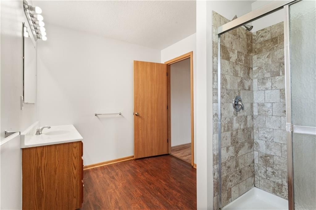 200 N Crittendon Street — photo 23