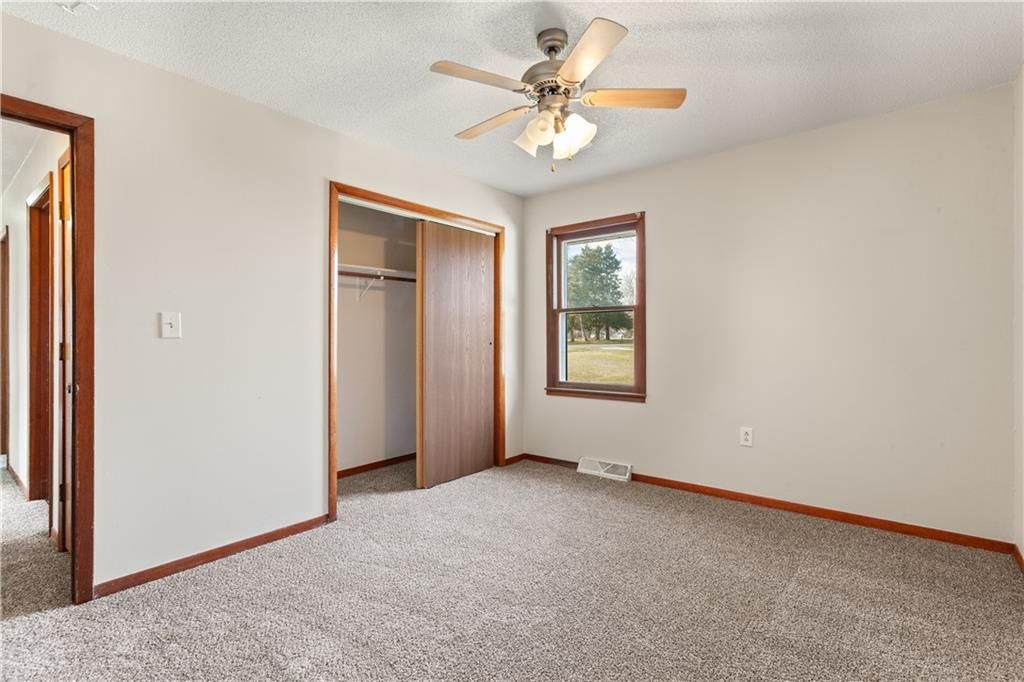 200 N Crittendon Street — photo 26