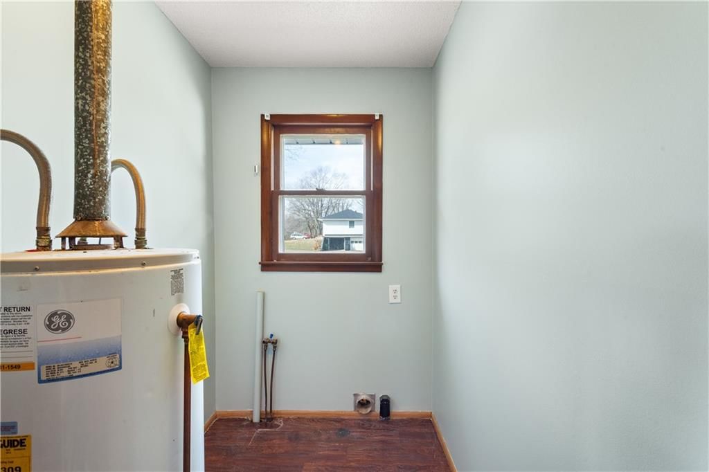 200 N Crittendon Street — photo 29