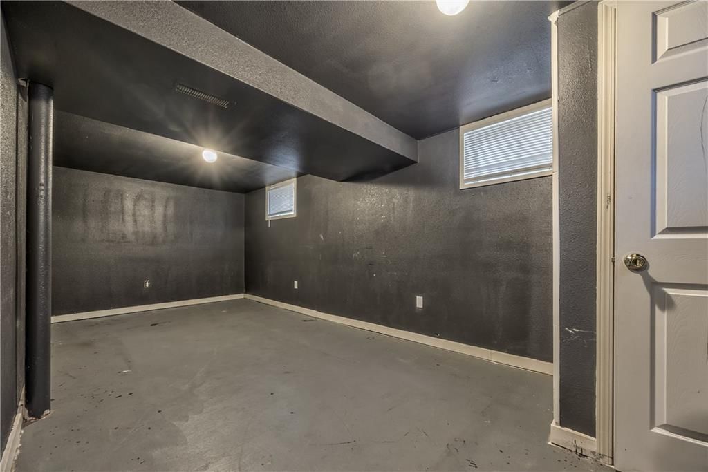 7700 E 112th Street — photo 11